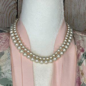 Vintage 1950s Faux Pearl Necklace